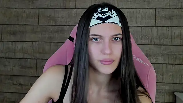 AlisaVersailles online show from October 17, 2025, 4:09 pm