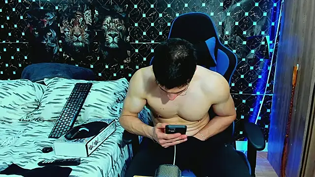 Snapshot of javiersexymann chatting on July 1, 2026, 5:52 am javiersexymann online show from July 1, 2026, 5:52 am