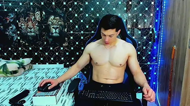 Snapshot of javiersexymann chatting on June 9, 2026, 7:04 pm javiersexymann online show from June 9, 2026, 7:04 pm