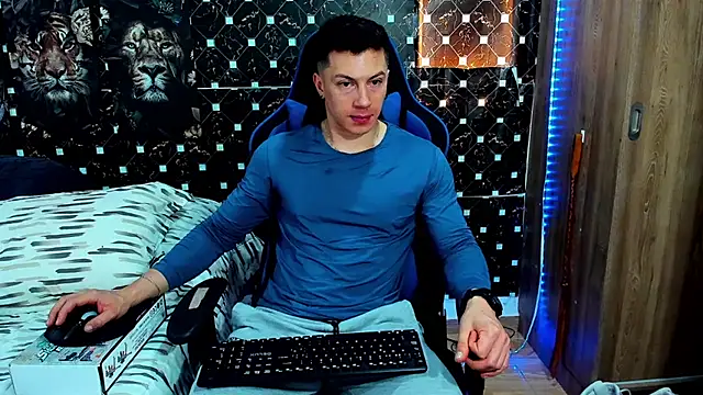 Snapshot of javiersexymann chatting on July 16, 2026, 4:48 pm javiersexymann online show from July 16, 2026, 4:48 pm