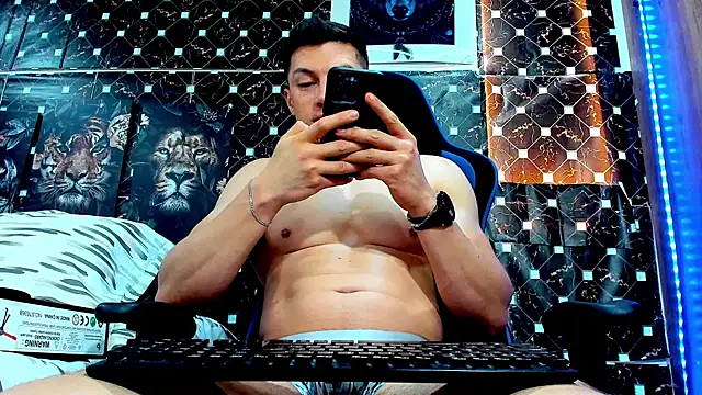 Snapshot of javiersexymann chatting on July 21, 2026, 4:41 pm javiersexymann online show from July 21, 2026, 4:41 pm
