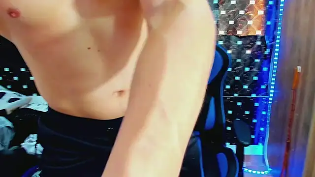 Snapshot of javiersexymann chatting on June 10, 2026, 9:27 pm javiersexymann online show from June 10, 2026, 9:27 pm