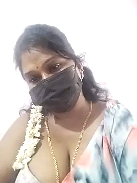Snapshot of chaitara-reddy chatting on September 11, 2025, 8:14 am chaitara-reddy online show from September 11, 2025, 8:14 am