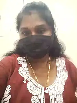 Snapshot of chaitara-reddy chatting on November 5, 2025, 8:06 am chaitara-reddy online show from November 5, 2025, 8:06 am