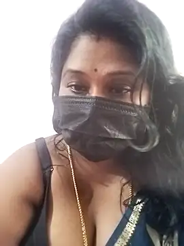 Snapshot of chaitara-reddy chatting on September 15, 2025, 5:41 am chaitara-reddy online show from September 15, 2025, 5:41 am