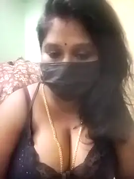 Snapshot of chaitara-reddy chatting on September 12, 2025, 5:13 pm chaitara-reddy online show from September 12, 2025, 5:13 pm