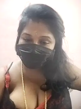 Snapshot of chaitara-reddy chatting on October 13, 2025, 7:10 am chaitara-reddy online show from October 13, 2025, 7:10 am