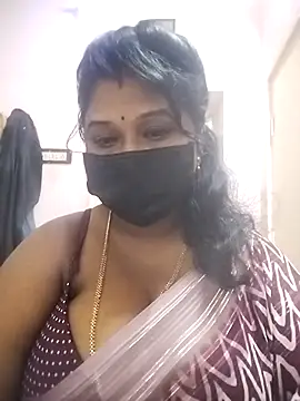 Snapshot of chaitara-reddy chatting on October 23, 2025, 5:28 am chaitara-reddy online show from October 23, 2025, 5:28 am