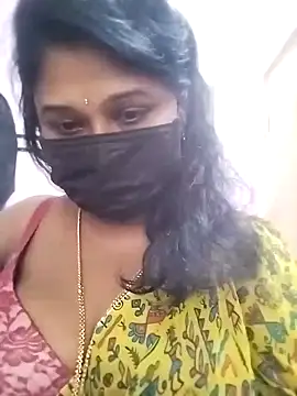 Snapshot of chaitara-reddy chatting on October 21, 2025, 8:03 am chaitara-reddy online show from October 21, 2025, 8:03 am