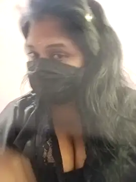 Snapshot of chaitara-reddy chatting on October 12, 2025, 8:37 am chaitara-reddy online show from October 12, 2025, 8:37 am