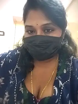 Snapshot of chaitara-reddy chatting on November 4, 2025, 5:33 am chaitara-reddy online show from November 4, 2025, 5:33 am