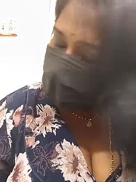 Snapshot of chaitara-reddy chatting on April 23, 2026, 3:24 pm chaitara-reddy online show from April 23, 2026, 3:24 pm