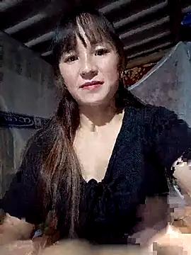 Mini3333 online show from October 12, 2025, 1:01 pm