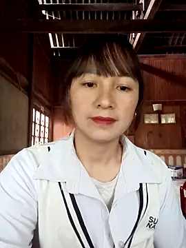 Mini3333 online show from November 6, 2025, 5:00 am