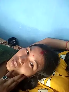 Snapshot of Suhani012 chatting on September 22, 2025, 7:03 am Suhani012 online show from September 22, 2025, 7:03 am