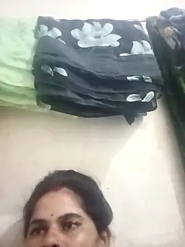 JULEE-740 online show from October 8, 2025, 3:02 pm