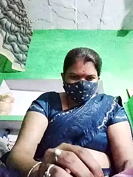 Snapshot of Rajnee33A chatting on November 1, 2025, 10:42 am Rajnee33A online show from November 1, 2025, 10:42 am