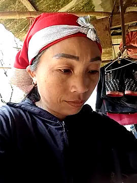 lucybaby00 online show from December 22, 2025, 4:12 am