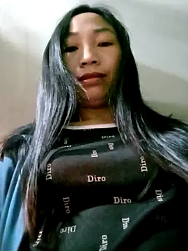 lucybaby00 online show from January 18, 2026, 10:02 pm