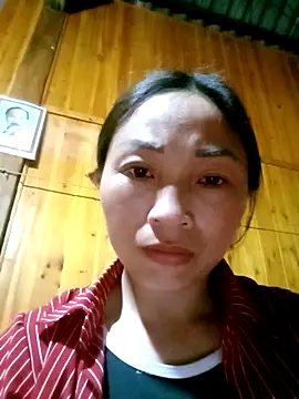 lucybaby00 online show from March 19, 2026, 2:06 pm