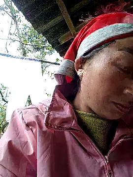 lucybaby00 online show from November 20, 2025, 5:52 am