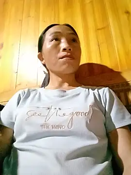 Snapshot of lucybaby00 chatting on July 25, 2026, 11:27 am lucybaby00 online show from July 25, 2026, 11:27 am