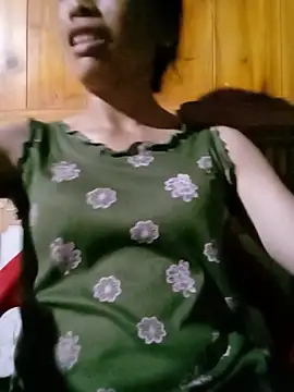 Snapshot of lucybaby00 chatting on August 3, 2026, 11:38 am lucybaby00 online show from August 3, 2026, 11:38 am