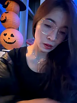 Snapshot of muxin_love chatting on December 1, 2025, 11:00 am muxin love online show from December 1, 2025, 11:00 am