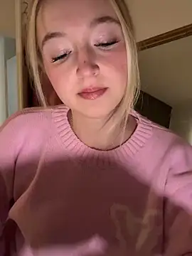 Snapshot of emilypeperoni chatting on March 2, 2026, 3:30 pm emilypeperoni online show from March 2, 2026, 3:30 pm