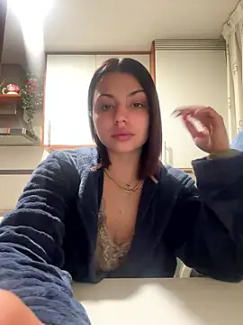 NoeliaGarcia17 online show from January 14, 2026, 11:08 pm