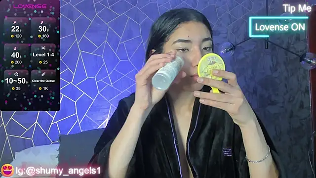 Snapshot of shumy_angels chatting on October 15, 2025, 5:54 pm shumy angels online show from October 15, 2025, 5:54 pm