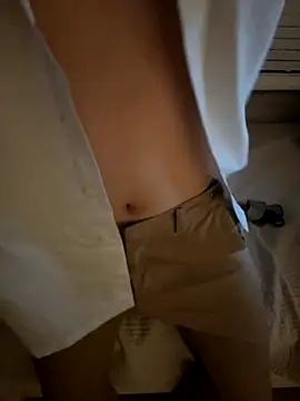 max x xine  online show from September 24, 2025, 2:56 pm