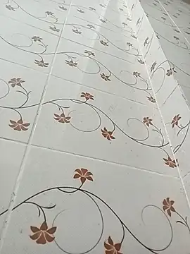 khhlmn online show from October 26, 2025, 5:24 pm