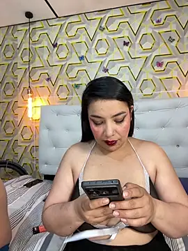 Snapshot of Anahibella chatting on April 21, 2026, 1:39 pm Anahibella online show from April 21, 2026, 1:39 pm