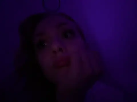 Snapshot of DaryaDoll chatting on February 15, 2026, 1:50 am DaryaDoll online show from February 15, 2026, 1:50 am