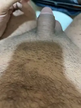 Snapshot of HaltBrand chatting on November 9, 2025, 9:35 am HaltBrand online show from November 9, 2025, 9:35 am