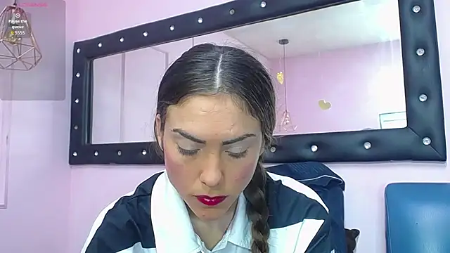 danna7cute online show from April 29, 2026, 9:21 pm
