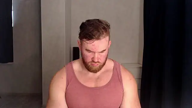 Snapshot of ThorHemsworthRU chatting on November 13, 2025, 5:33 am ThorHemsworthRU online show from November 13, 2025, 5:33 am