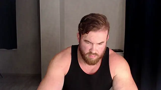 Snapshot of ThorHemsworthRU chatting on October 21, 2025, 4:39 pm ThorHemsworthRU online show from October 21, 2025, 4:39 pm