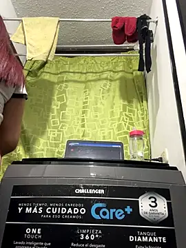 Snapshot of kris_eph chatting on December 4, 2025, 2:21 am kris eph online show from December 4, 2025, 2:21 am