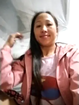 cute love00 online show from October 26, 2025, 10:43 pm