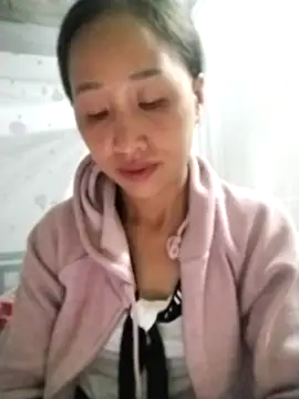 cute love00 online show from October 20, 2025, 10:54 pm