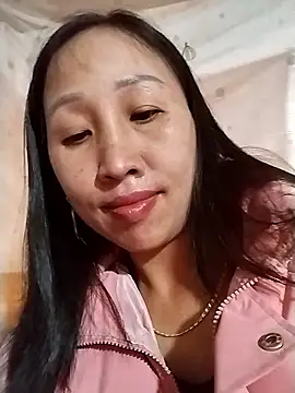 cute love00 online show from January 11, 2026, 9:27 am