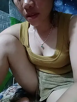 Snapshot of adbosa_00 chatting on August 3, 2026, 12:00 pm adbosa 00 online show from August 3, 2026, 12:00 pm