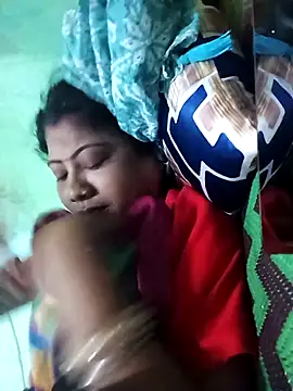 Snapshot of Apkisona8 chatting on November 8, 2025, 9:29 pm Apkisona8 online show from November 8, 2025, 9:29 pm