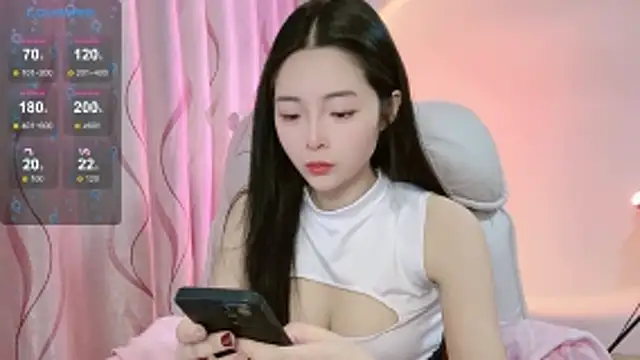 Snapshot of Ya-Ya- chatting on March 16, 2026, 7:23 am Ya-Ya- online show from March 16, 2026, 7:23 am