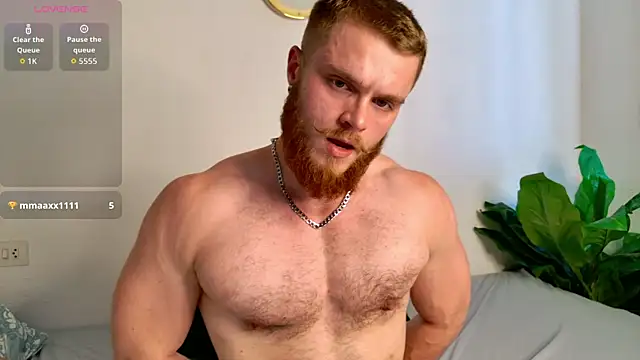 Snapshot of VictorTransMan chatting on June 12, 2026, 5:10 pm VictorTransMan online show from June 12, 2026, 5:10 pm