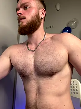 VictorTransMan online show from December 17, 2025, 6:35 pm