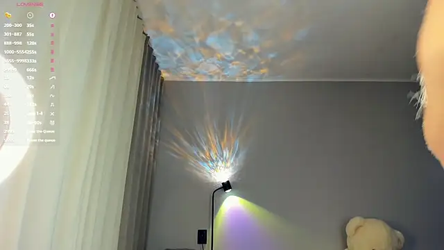 BelleDream online show from November 28, 2025, 7:58 pm