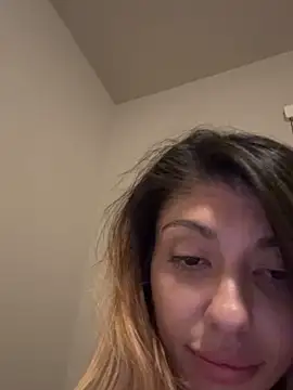 Snapshot of bbgurlnickii chatting on October 19, 2025, 6:49 am bbgurlnickii online show from October 19, 2025, 6:49 am